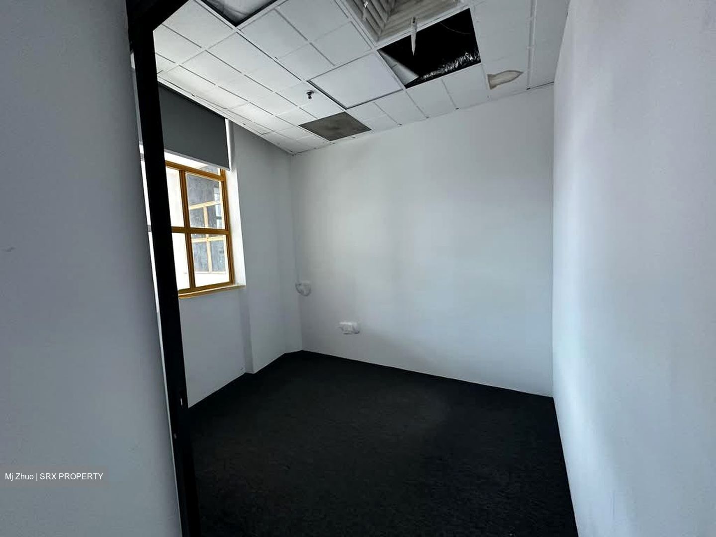 New World Centre (D8), Office #596882791